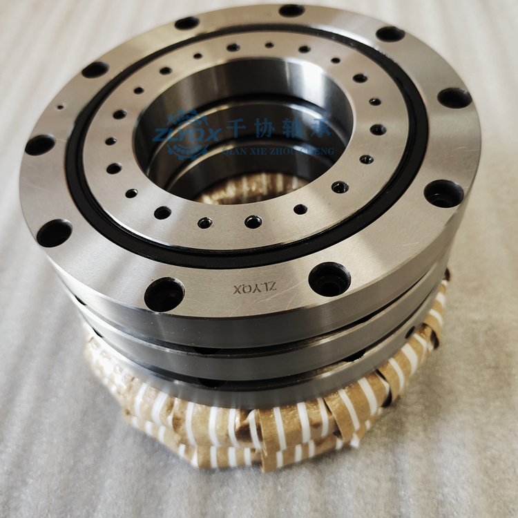 [ZLYQX]RU124交叉滚子轴承外圈定位方法有哪些？内外圈可以互换吗？