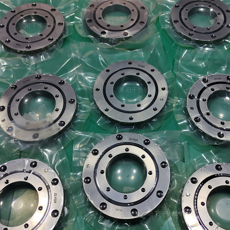 交叉滚子轴承在什么情况下应该更换?原因及更换方法 交叉滚子轴承在什么情况下应该更换?原因及更换方法