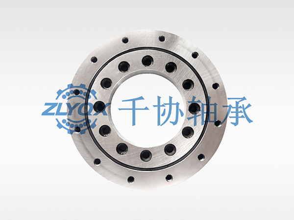 XU、XSU系列交叉滚子轴承